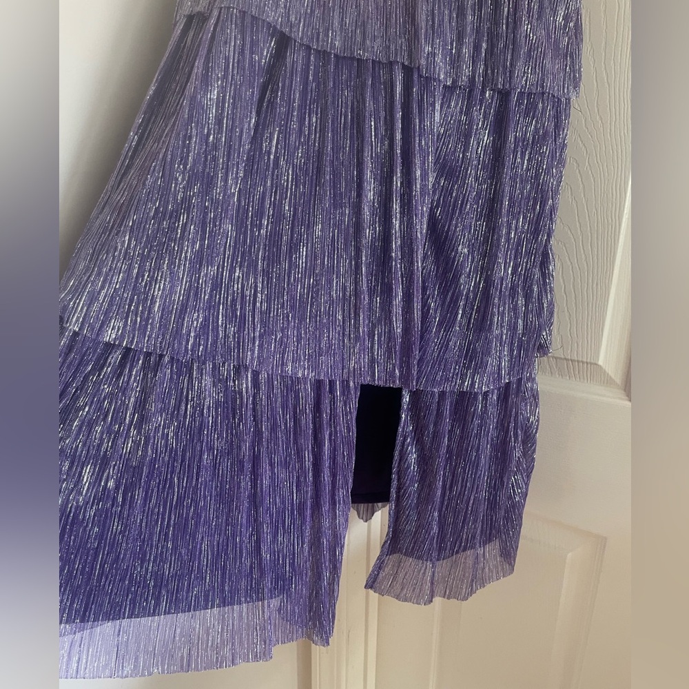 Trixxi Tiered Formal Dress - Picture 4 of 10